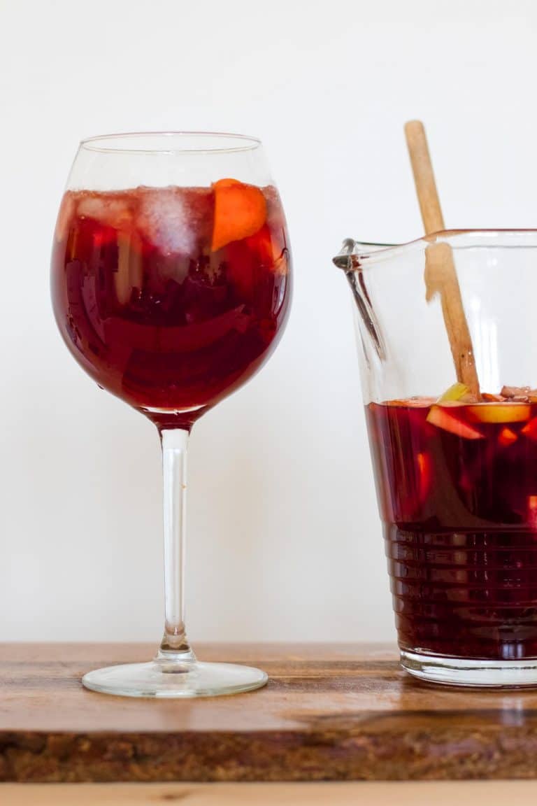 Recept na osvěžující Sangrii VINIUM Velké Pavlovice