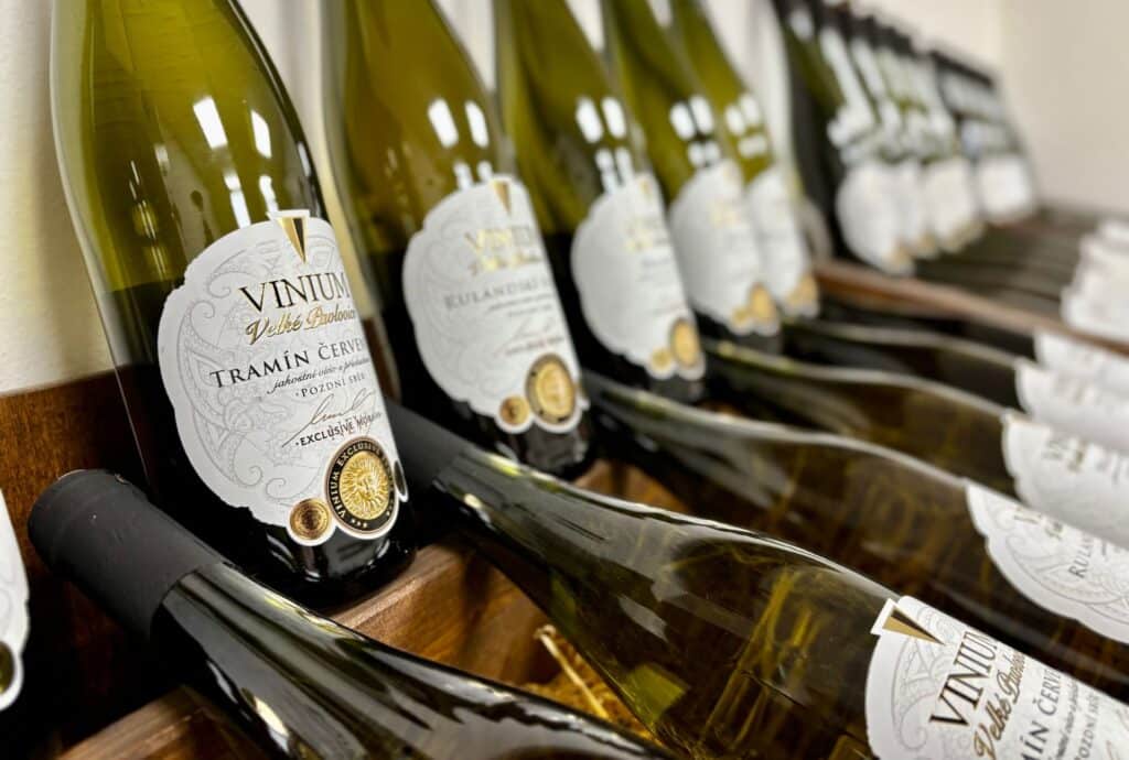 víno vinium, přívlastkové víno, kvalitní víno z moravy, vinotéka